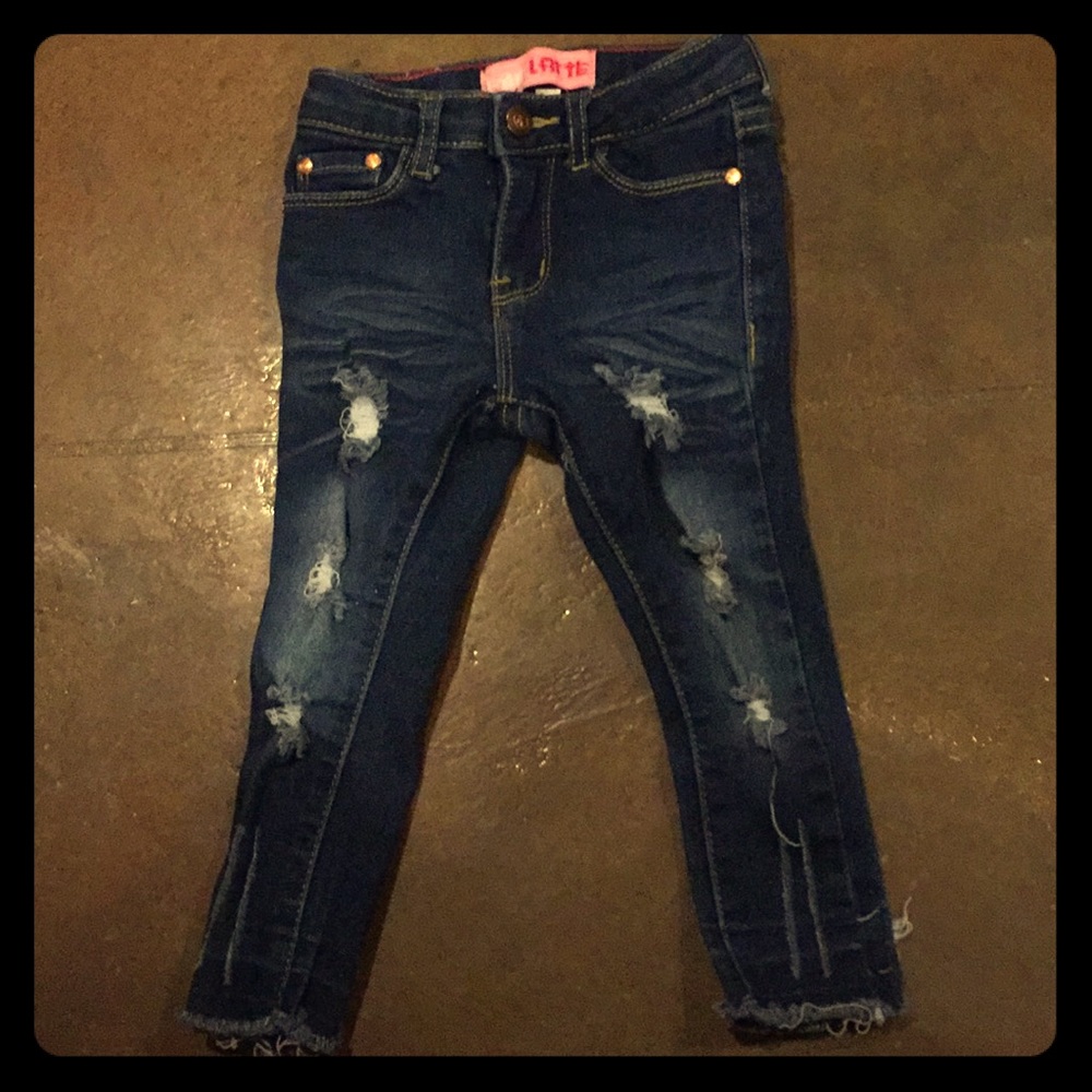 Distressed Skinny Jeans